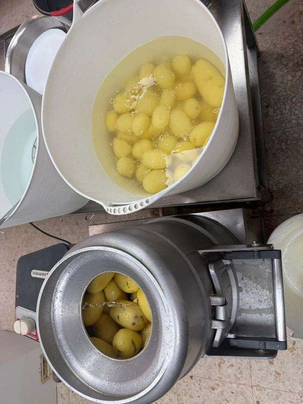 Plato casero elaborado en La Esperanza